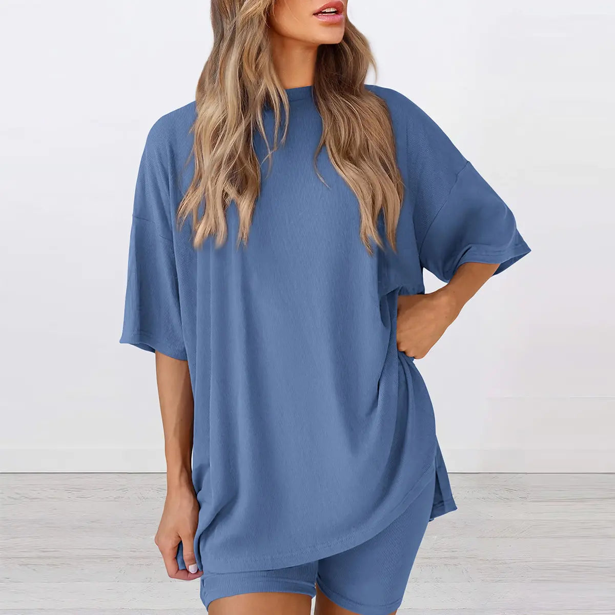 Women's Summer Two-Piece Set - Oversized Crewneck & Biker Shorts